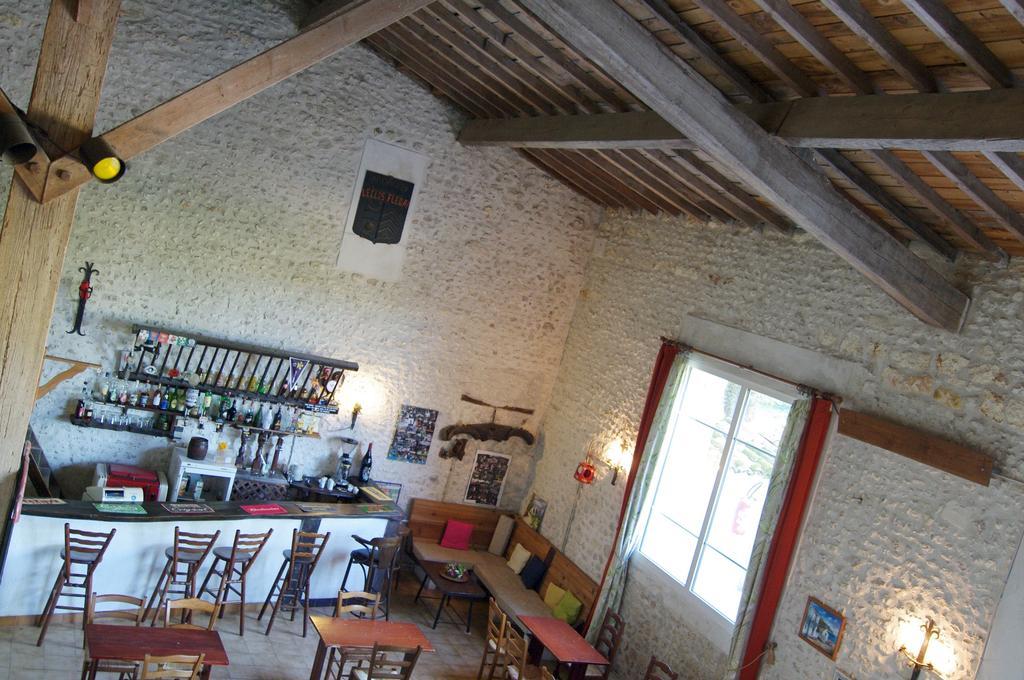 Le Clos Fleuri Hotel Médis Exterior foto